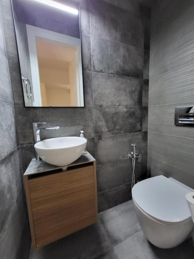 Apartment Near The Center Of Glyfada Афины Экстерьер фото
